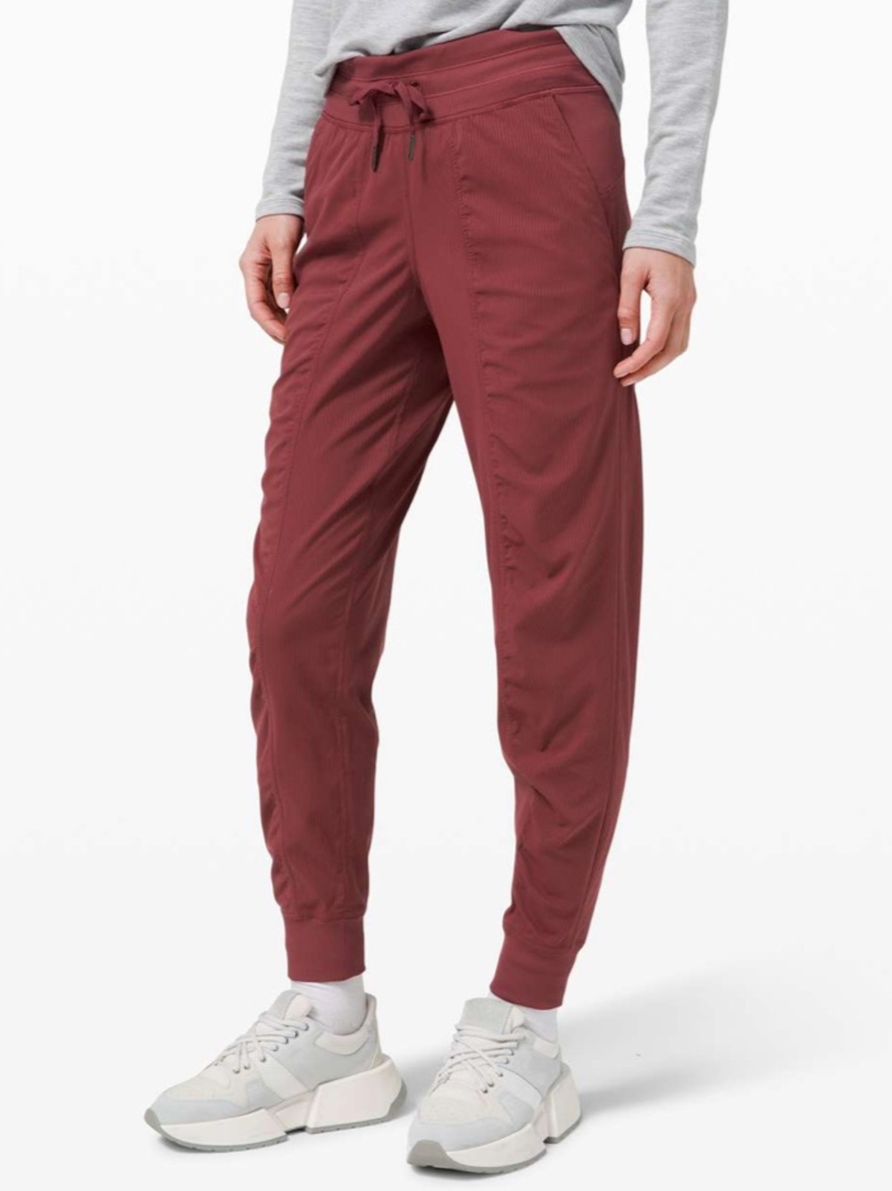 Lululemon Dance Studio Jogger
Savannah